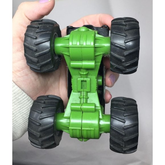 Hot Wheels Monster Jam Grave Digger Rev N Go Power Mattel Wheels - Picture 6 of 6